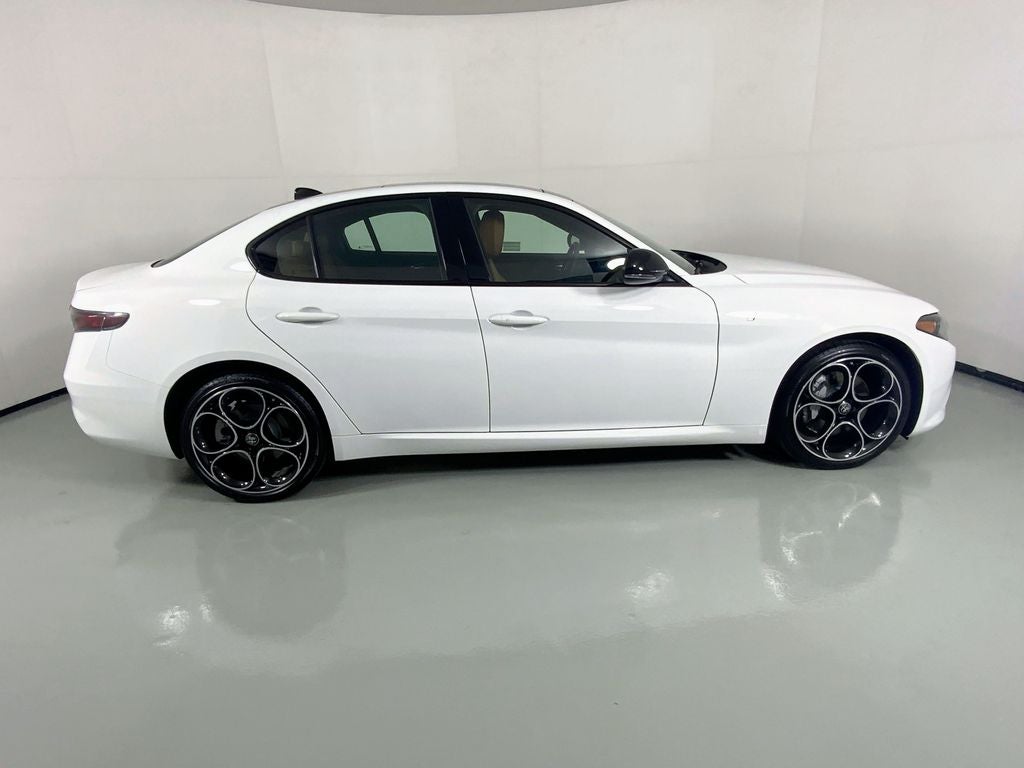 2024 Alfa Romeo Giulia Ti