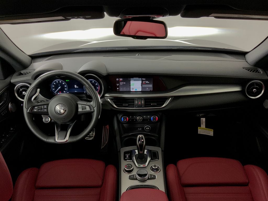 2025 Alfa Romeo Stelvio AWD