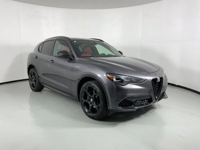 2025 Alfa Romeo Stelvio AWD