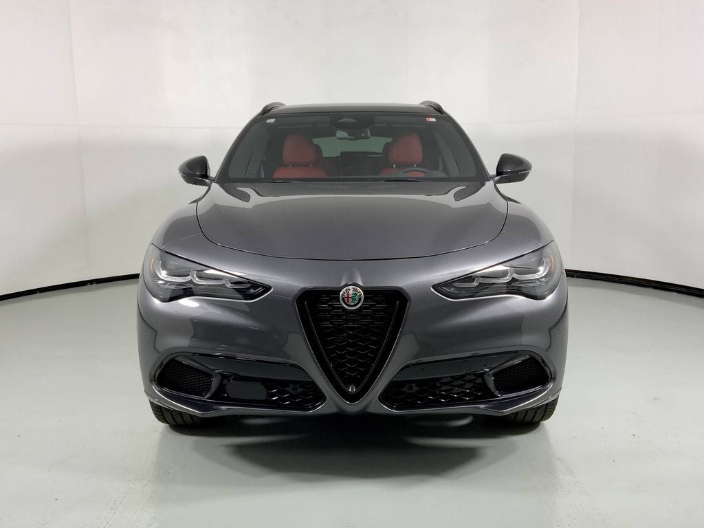 2025 Alfa Romeo Stelvio AWD