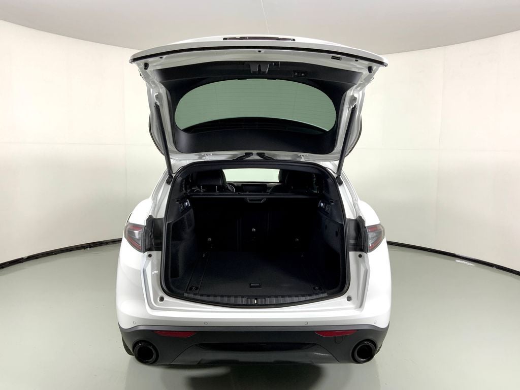 2026 Alfa Romeo Stelvio Sprint
