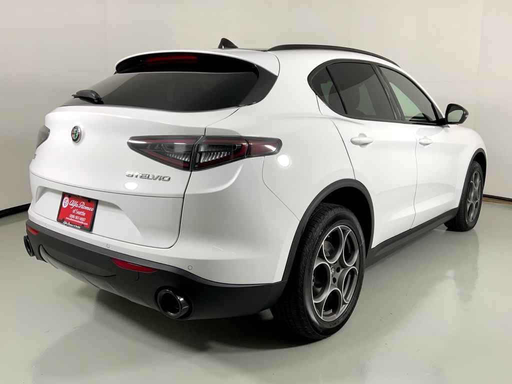 2026 Alfa Romeo Stelvio Sprint