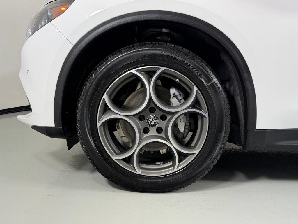2026 Alfa Romeo Stelvio AWD