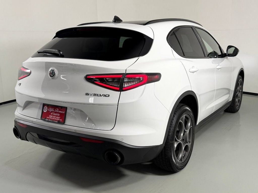 2026 Alfa Romeo Stelvio AWD