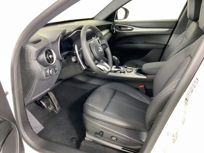 2025 Alfa Romeo Stelvio AWD