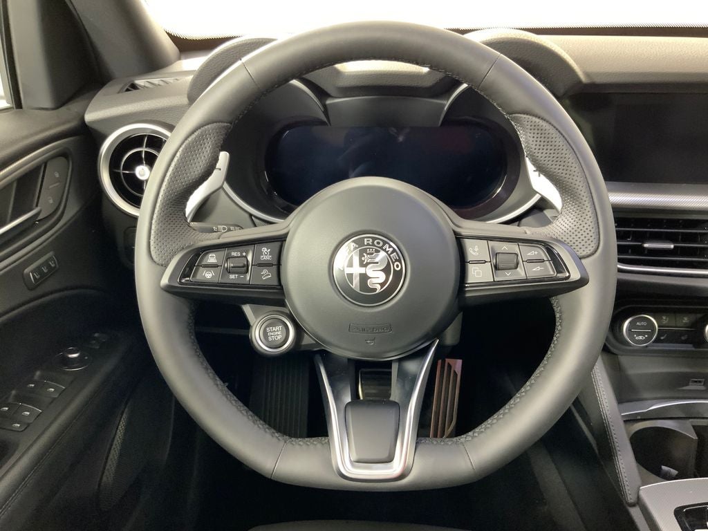 2025 Alfa Romeo Stelvio AWD