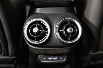 2025 Alfa Romeo Stelvio Ti