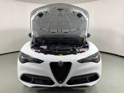 2025 Alfa Romeo Stelvio AWD
