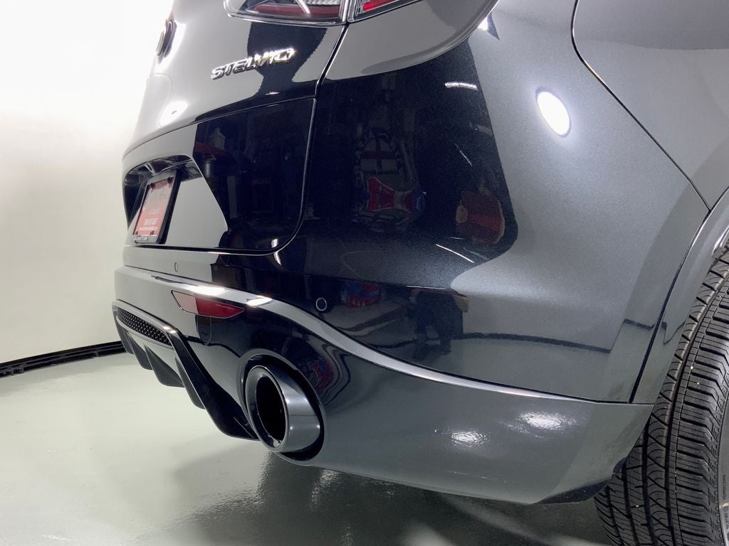 2026 Alfa Romeo Stelvio Veloce