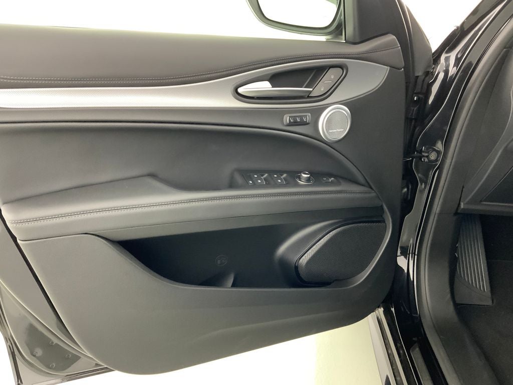 2026 Alfa Romeo Stelvio Veloce