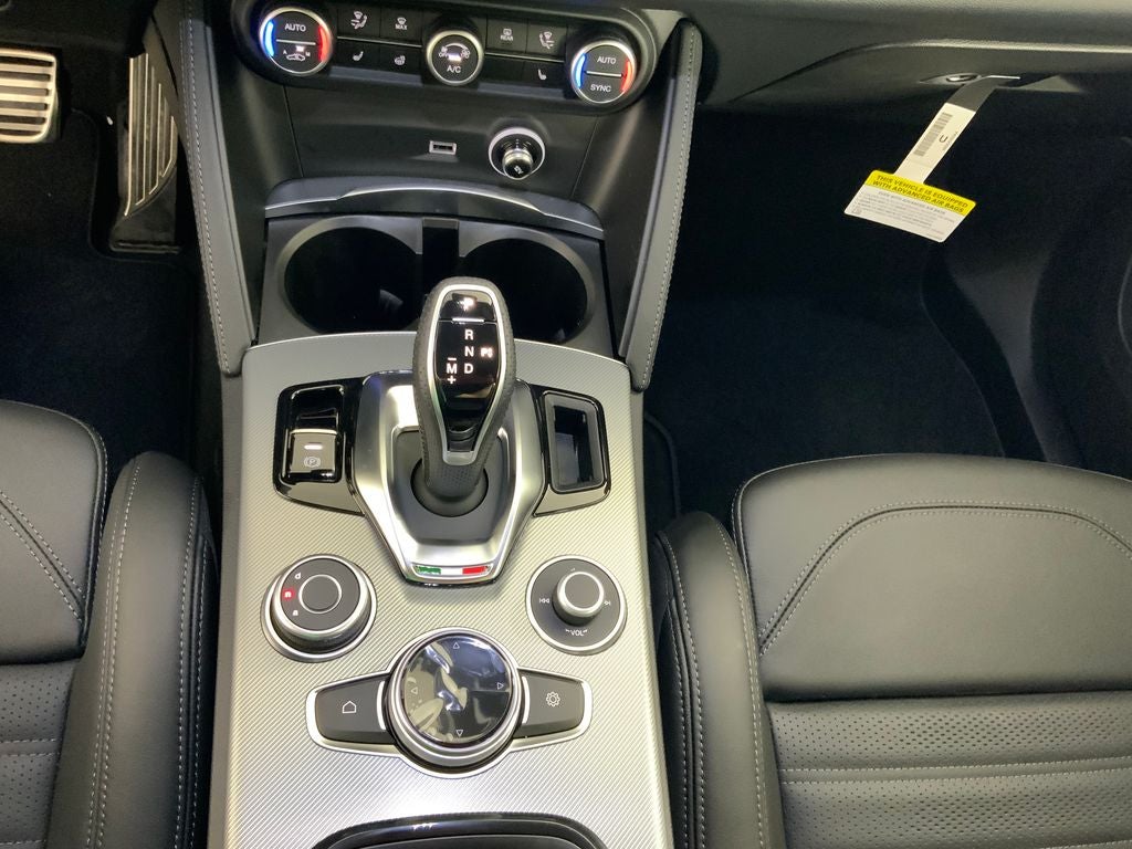 2026 Alfa Romeo Stelvio Veloce
