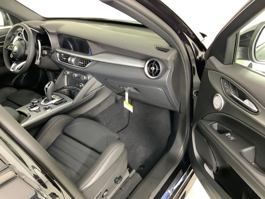 2026 Alfa Romeo Stelvio Veloce