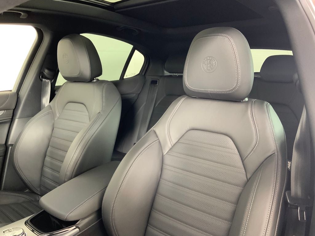 2026 Alfa Romeo Stelvio Veloce