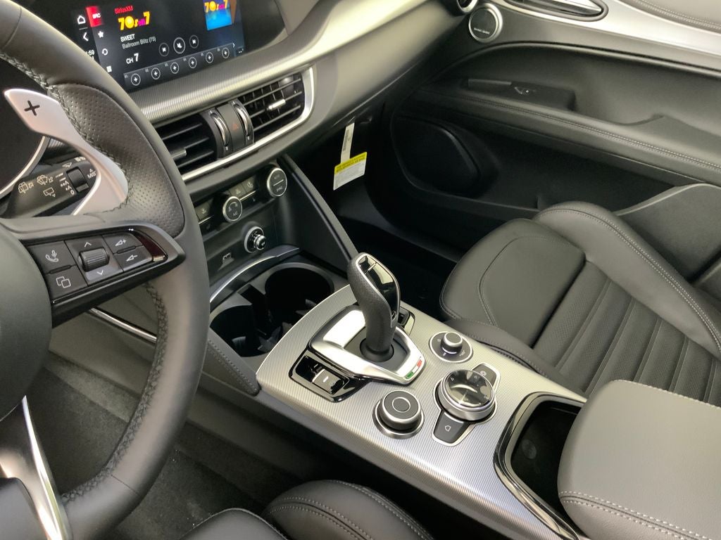2026 Alfa Romeo Stelvio Veloce