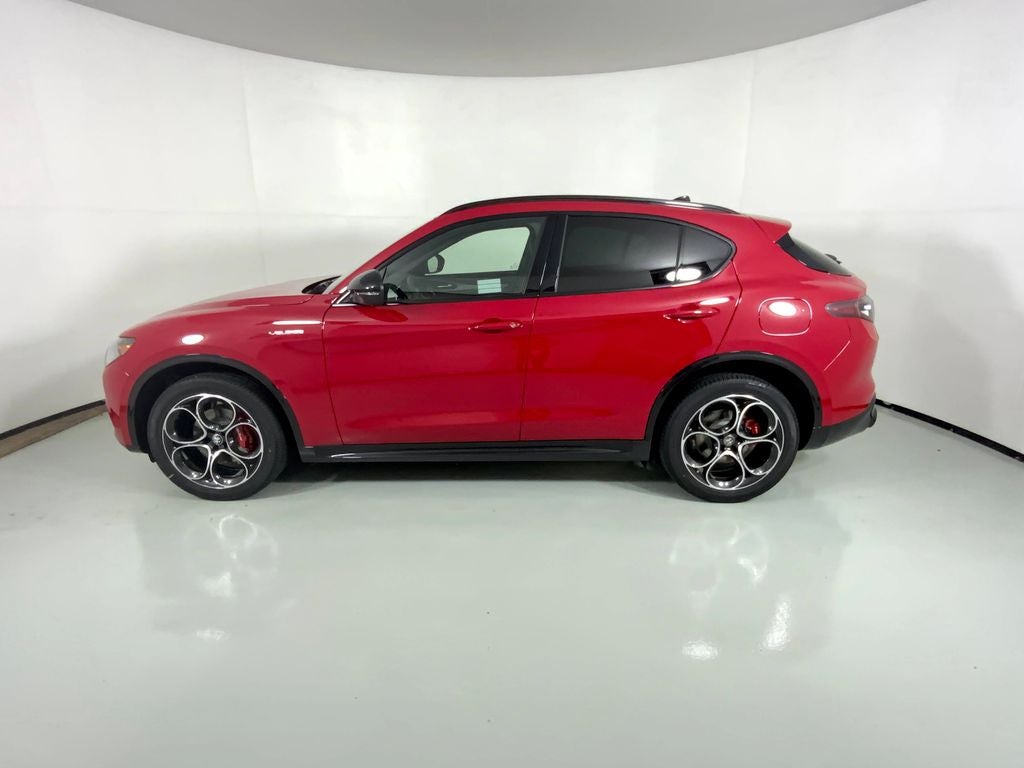 2026 Alfa Romeo Stelvio Veloce