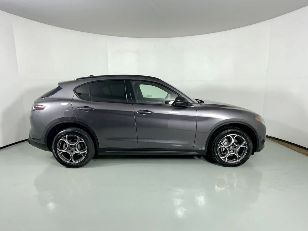 2026 Alfa Romeo Stelvio Sprint