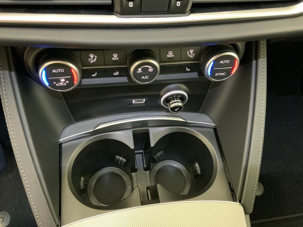 2026 Alfa Romeo Stelvio Sprint