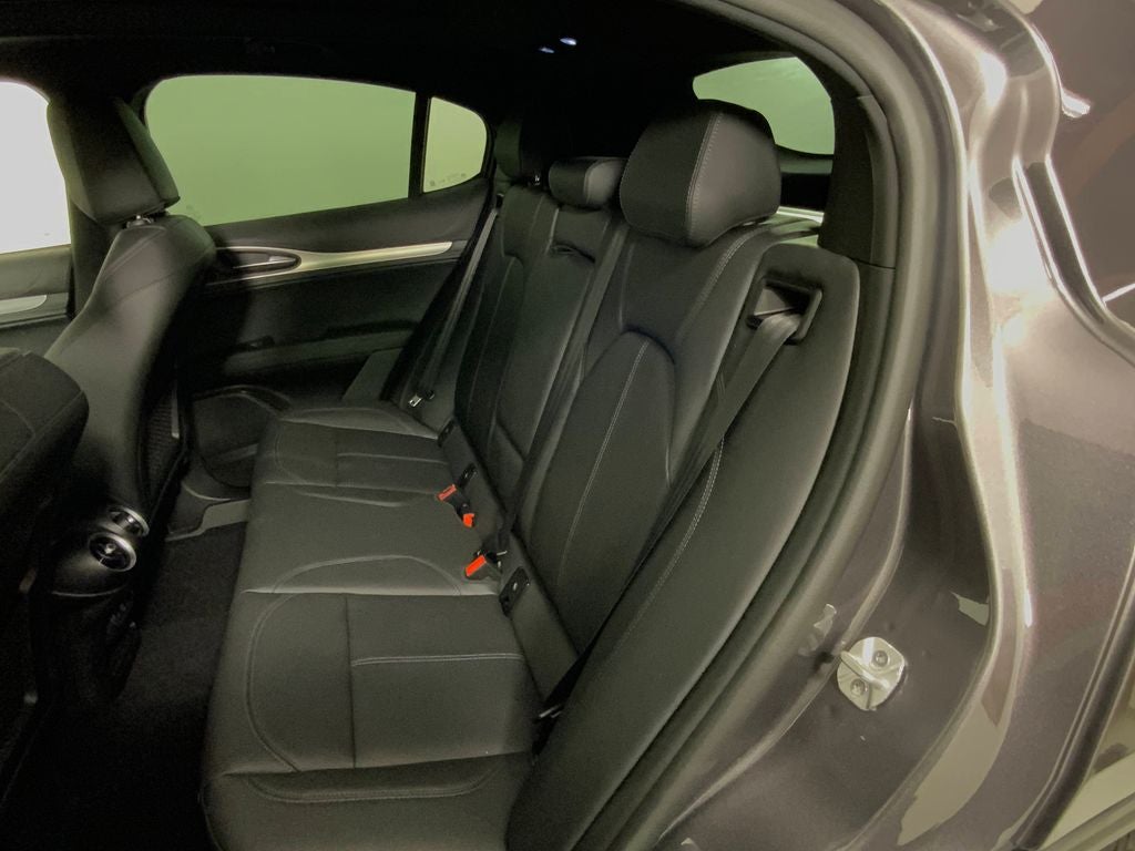 2026 Alfa Romeo Stelvio Sprint