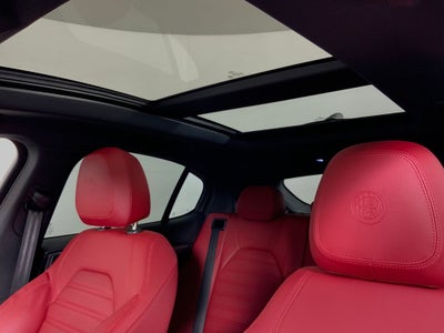 2025 Alfa Romeo Stelvio AWD