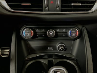2025 Alfa Romeo Stelvio AWD