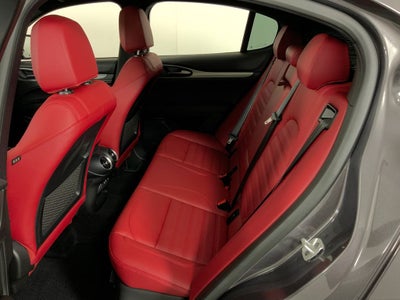 2025 Alfa Romeo Stelvio AWD
