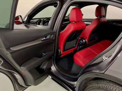 2025 Alfa Romeo Stelvio AWD