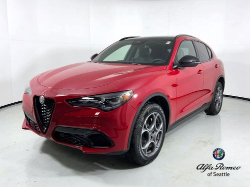 2025 Alfa Romeo Stelvio AWD