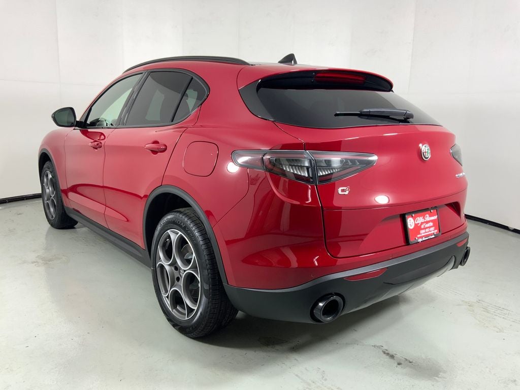 2025 Alfa Romeo Stelvio AWD