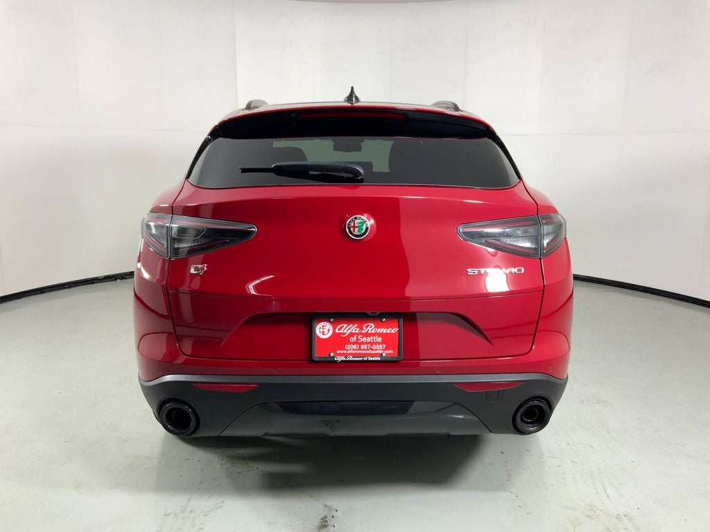 2025 Alfa Romeo Stelvio AWD