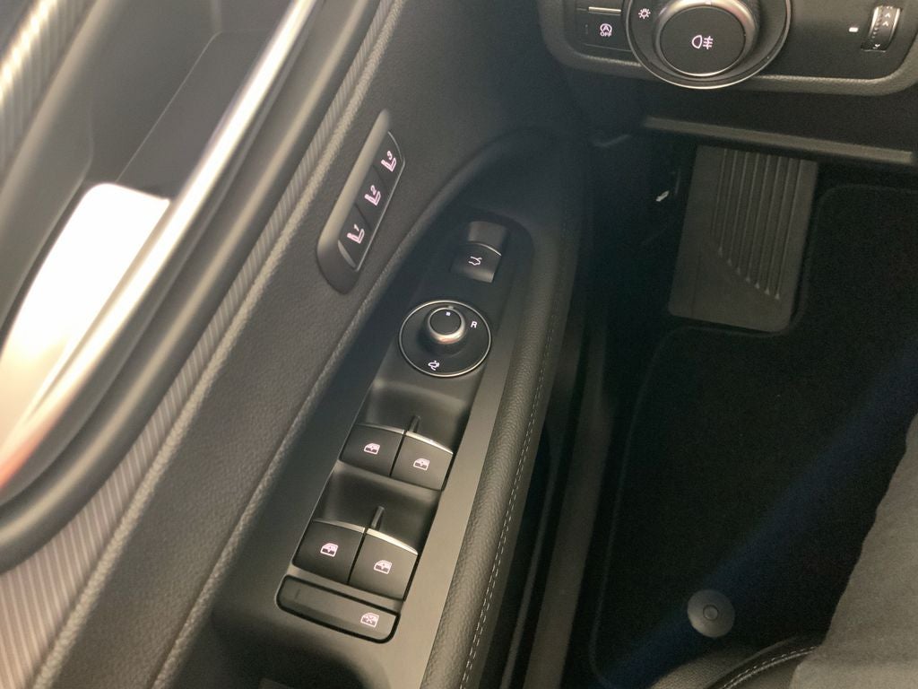 2025 Alfa Romeo Stelvio AWD