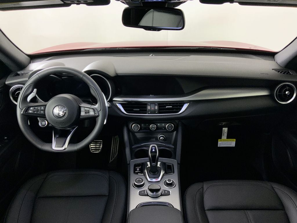 2025 Alfa Romeo Stelvio AWD