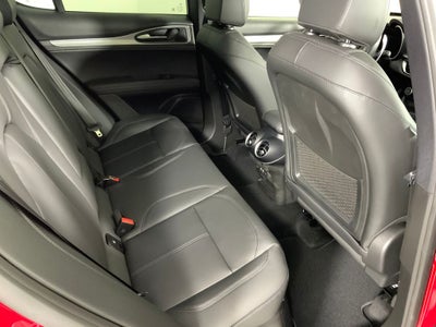 2025 Alfa Romeo Stelvio AWD