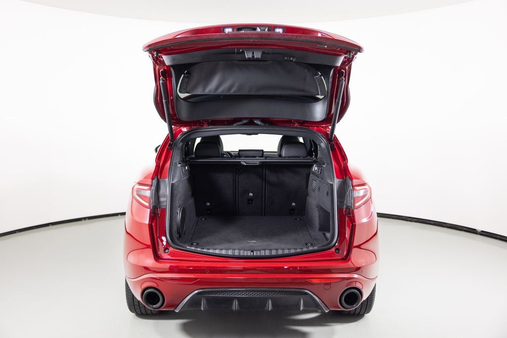 2023 Alfa Romeo Stelvio Veloce