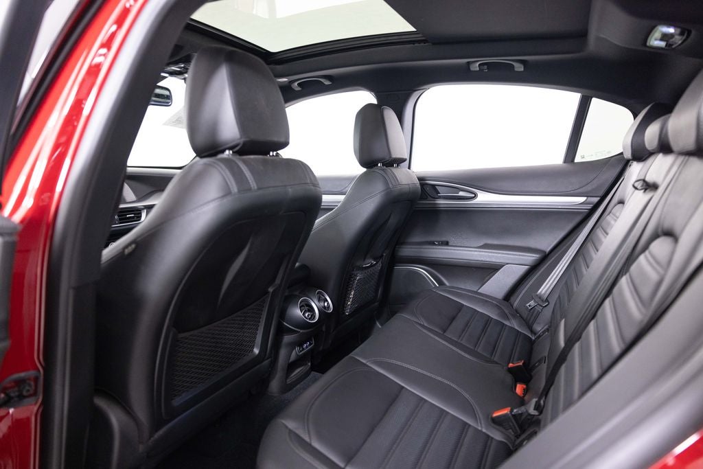 2023 Alfa Romeo Stelvio Veloce
