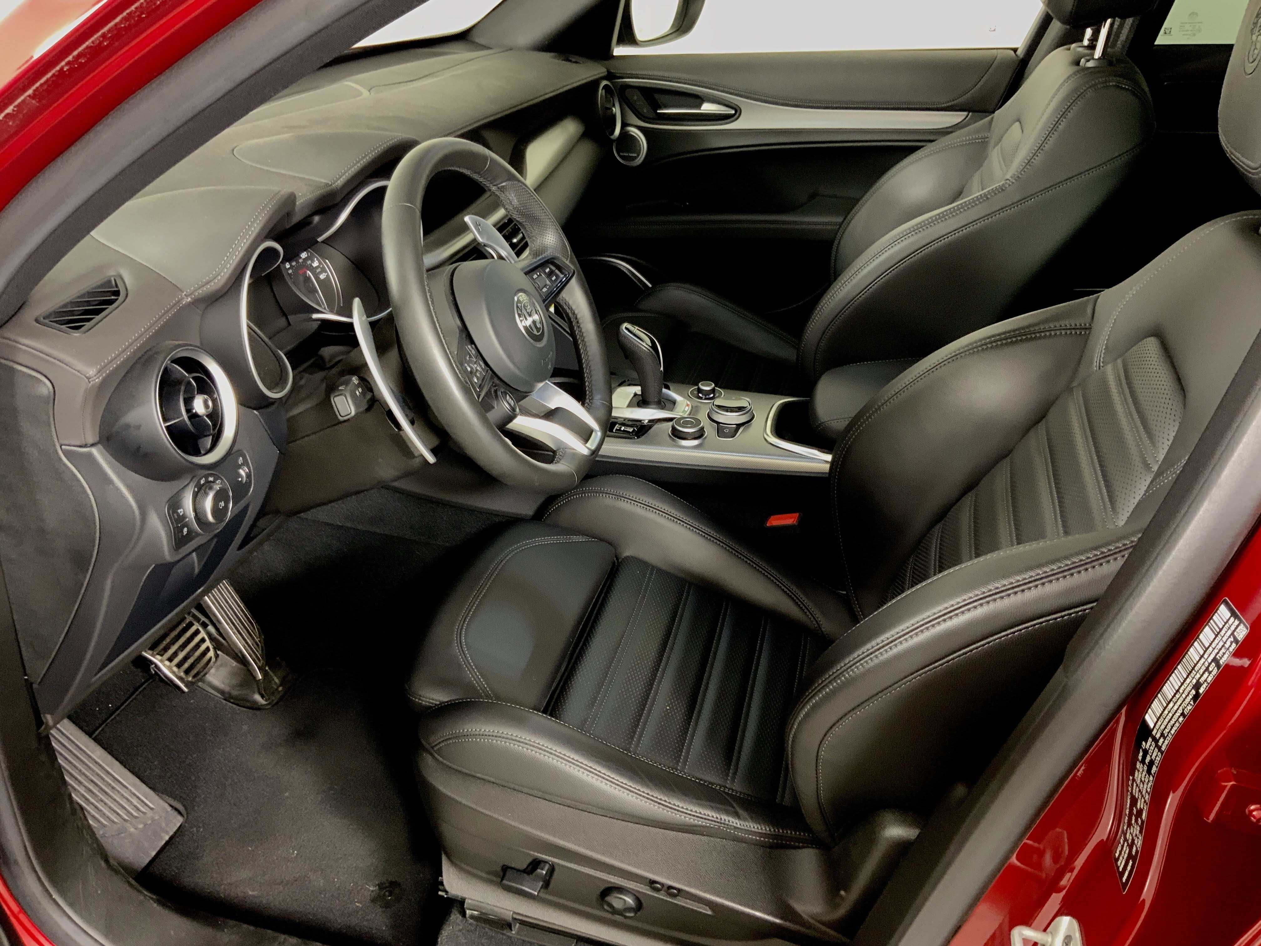 2023 Alfa Romeo Stelvio Veloce