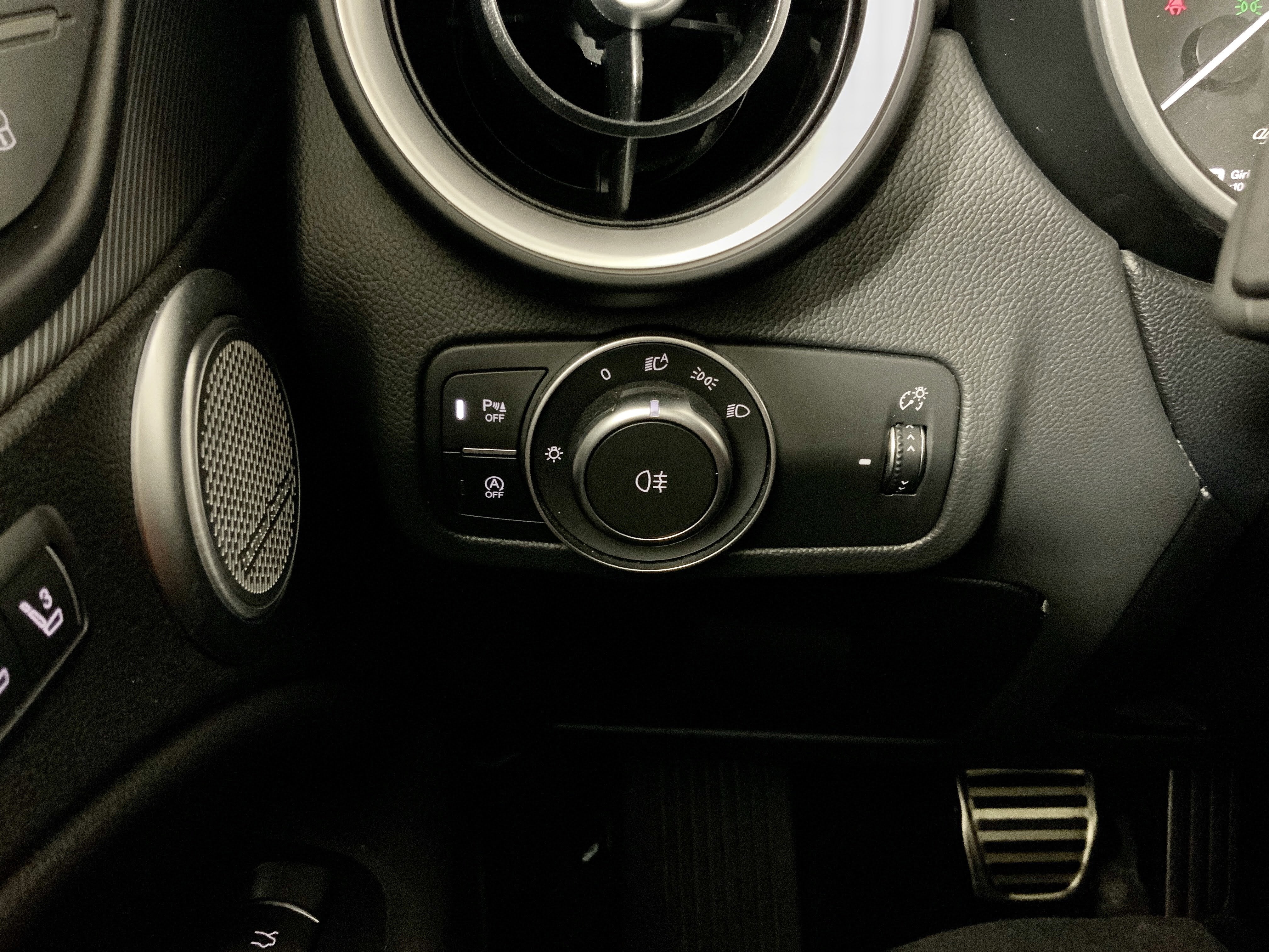 2023 Alfa Romeo Stelvio Veloce