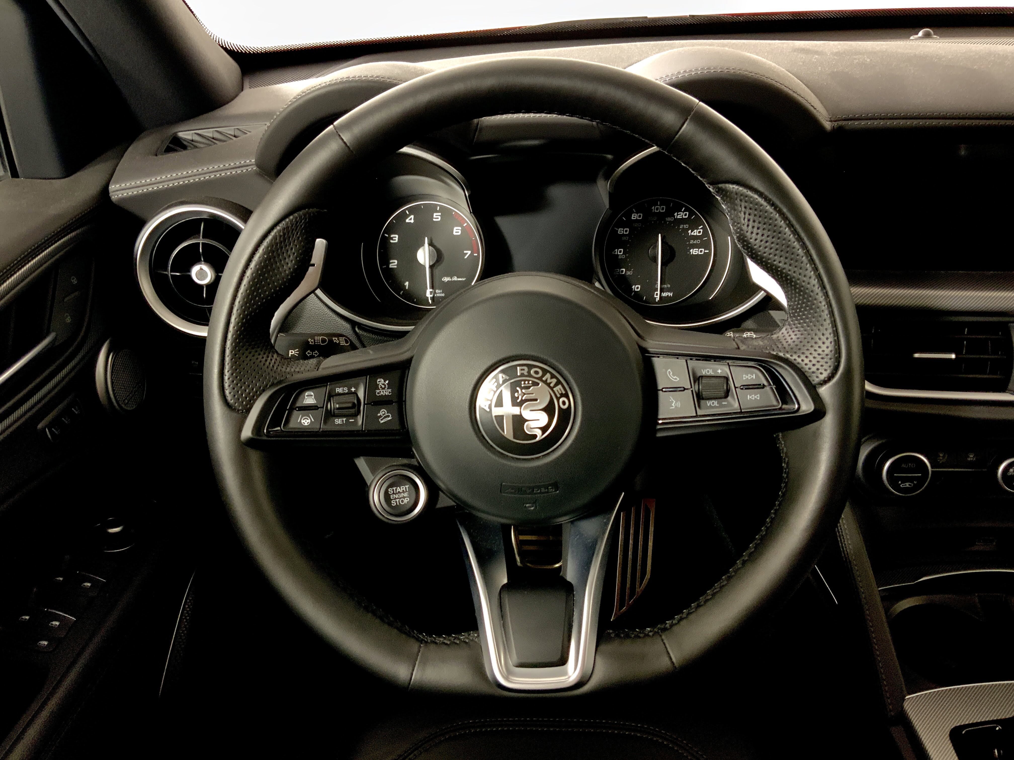 2023 Alfa Romeo Stelvio Veloce