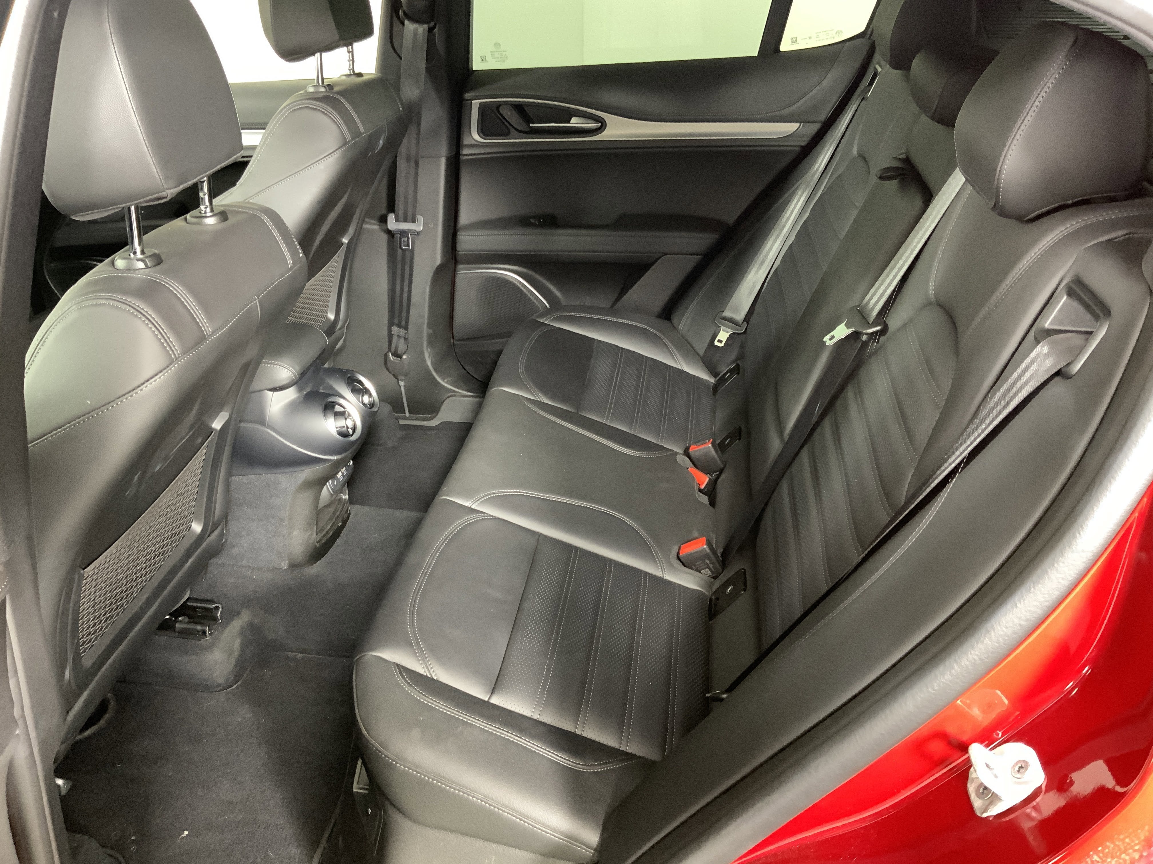 2023 Alfa Romeo Stelvio Veloce