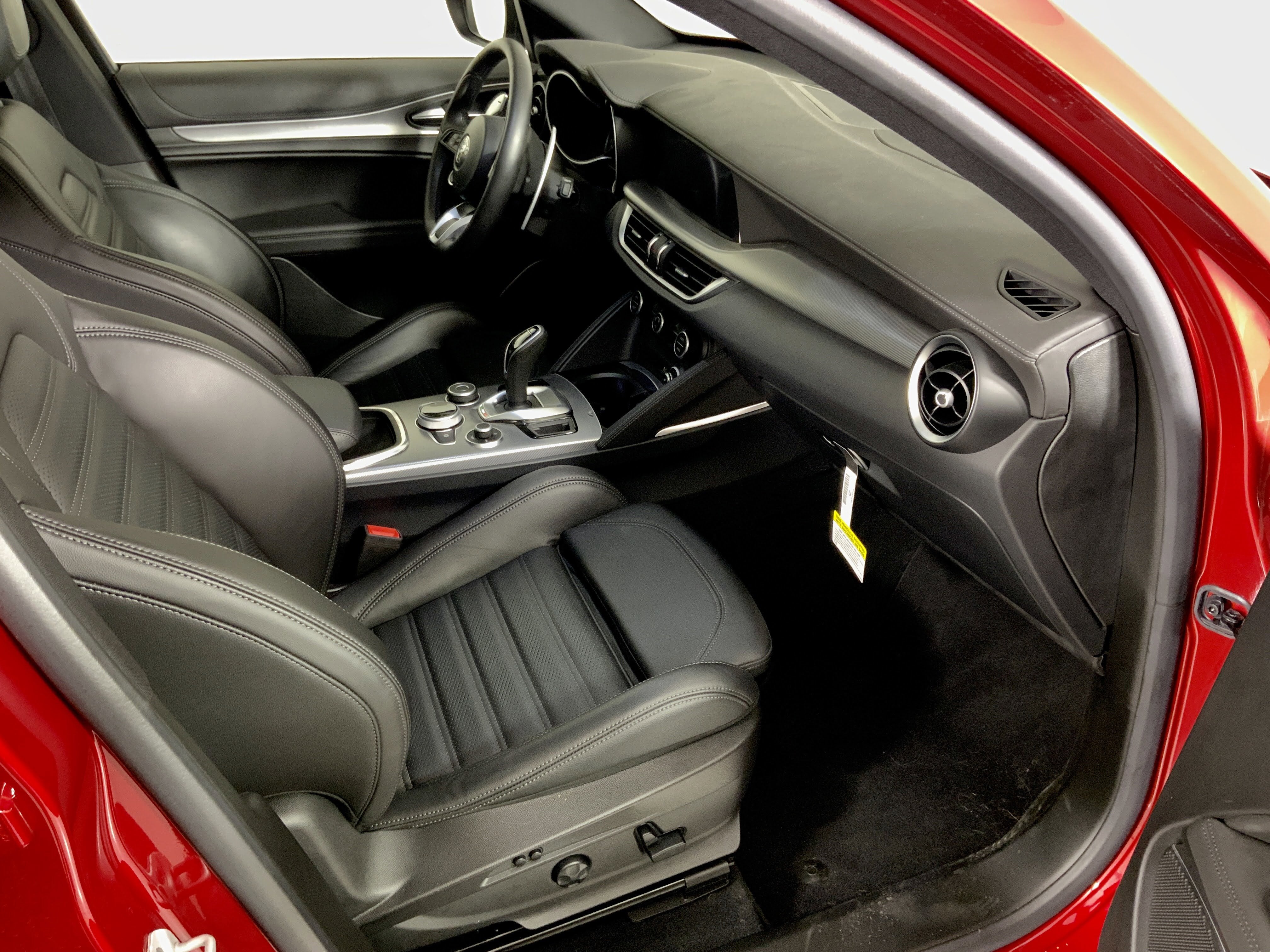 2023 Alfa Romeo Stelvio Veloce