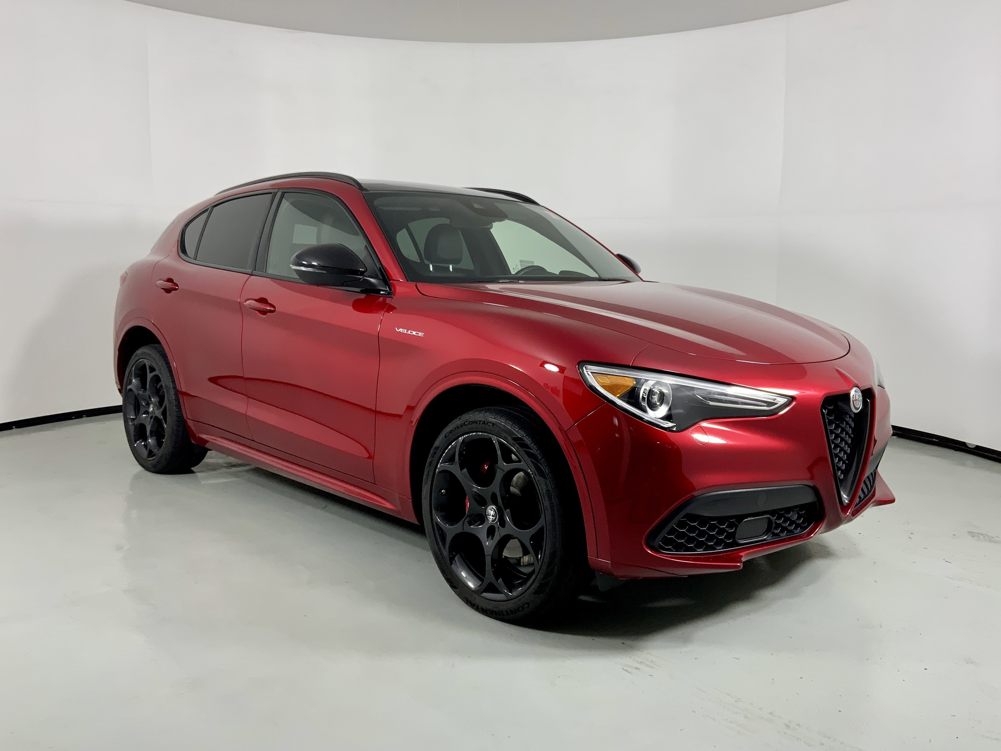 2023 Alfa Romeo Stelvio Veloce