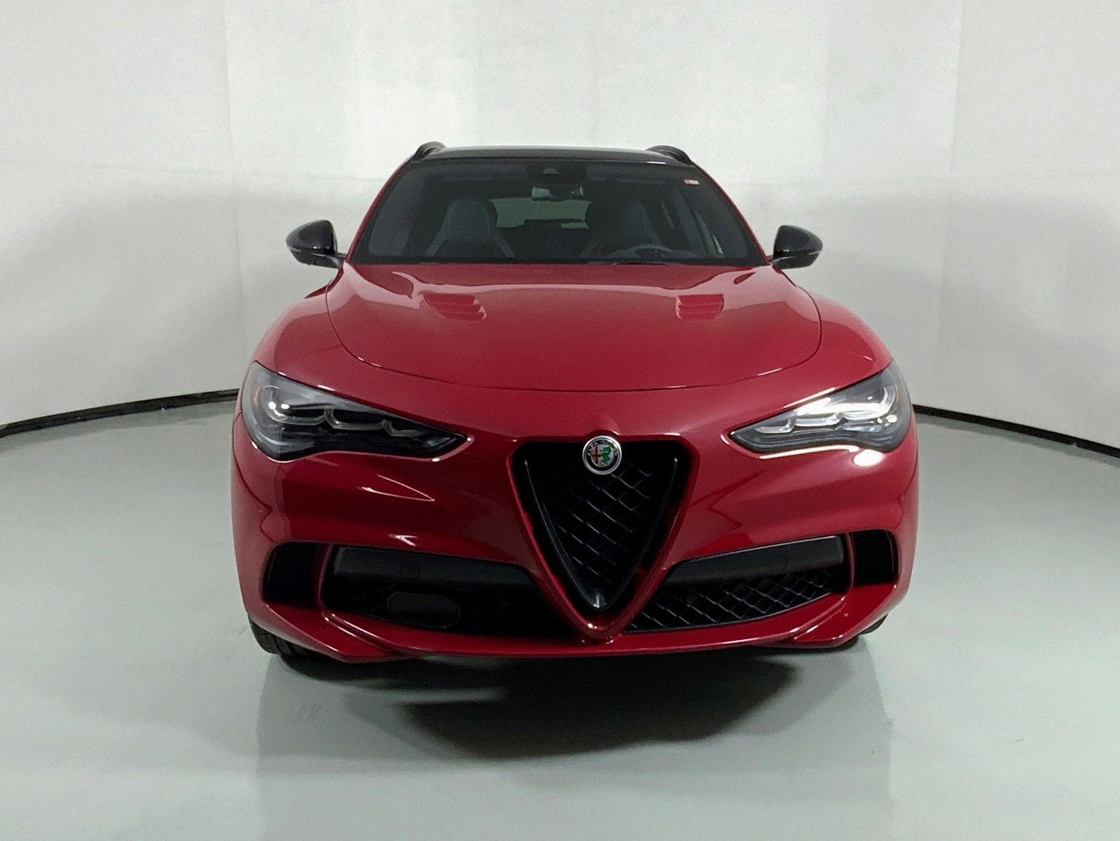 2024 Alfa Romeo Stelvio Quadrifoglio