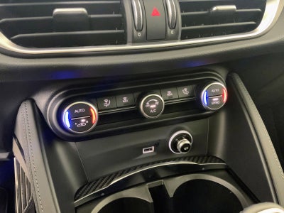 2024 Alfa Romeo Stelvio Quadrifoglio