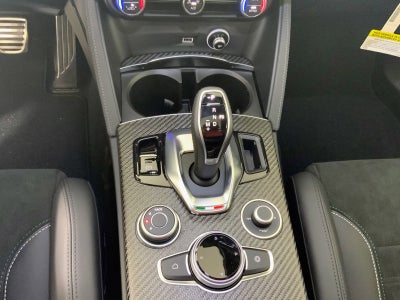 2024 Alfa Romeo Stelvio Quadrifoglio