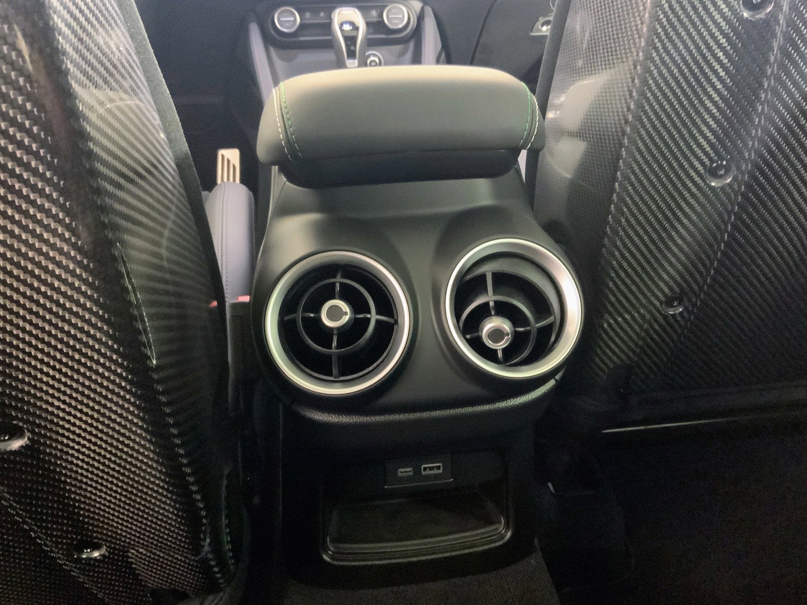 2024 Alfa Romeo Stelvio Quadrifoglio