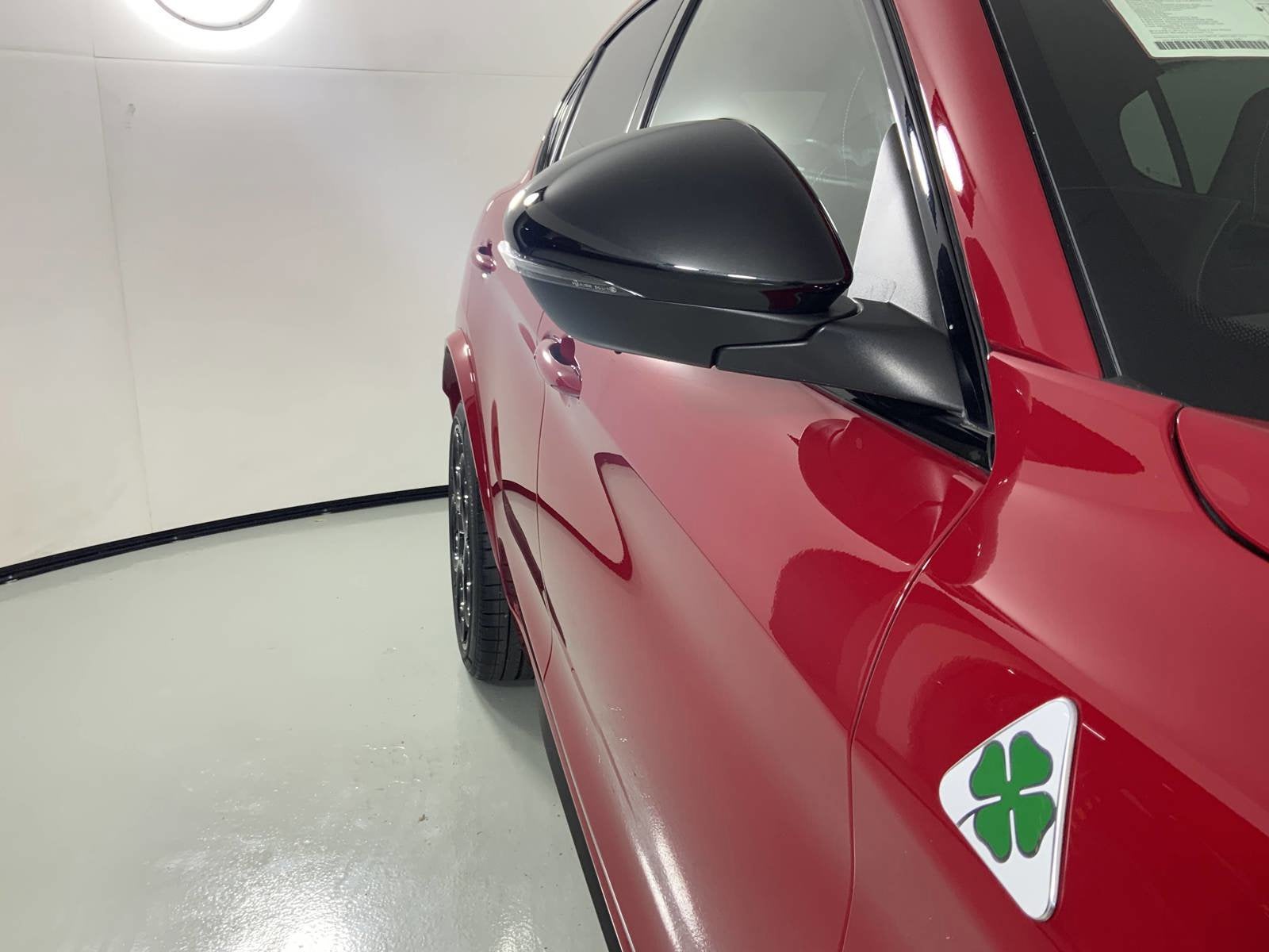 2024 Alfa Romeo Stelvio Quadrifoglio