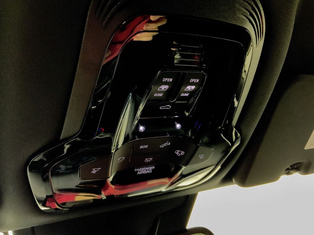 2024 Alfa Romeo Stelvio Quadrifoglio Carbon