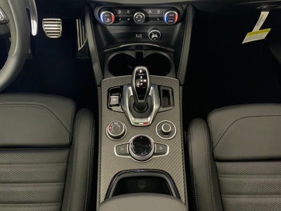 2024 Alfa Romeo Stelvio Quadrifoglio Carbon