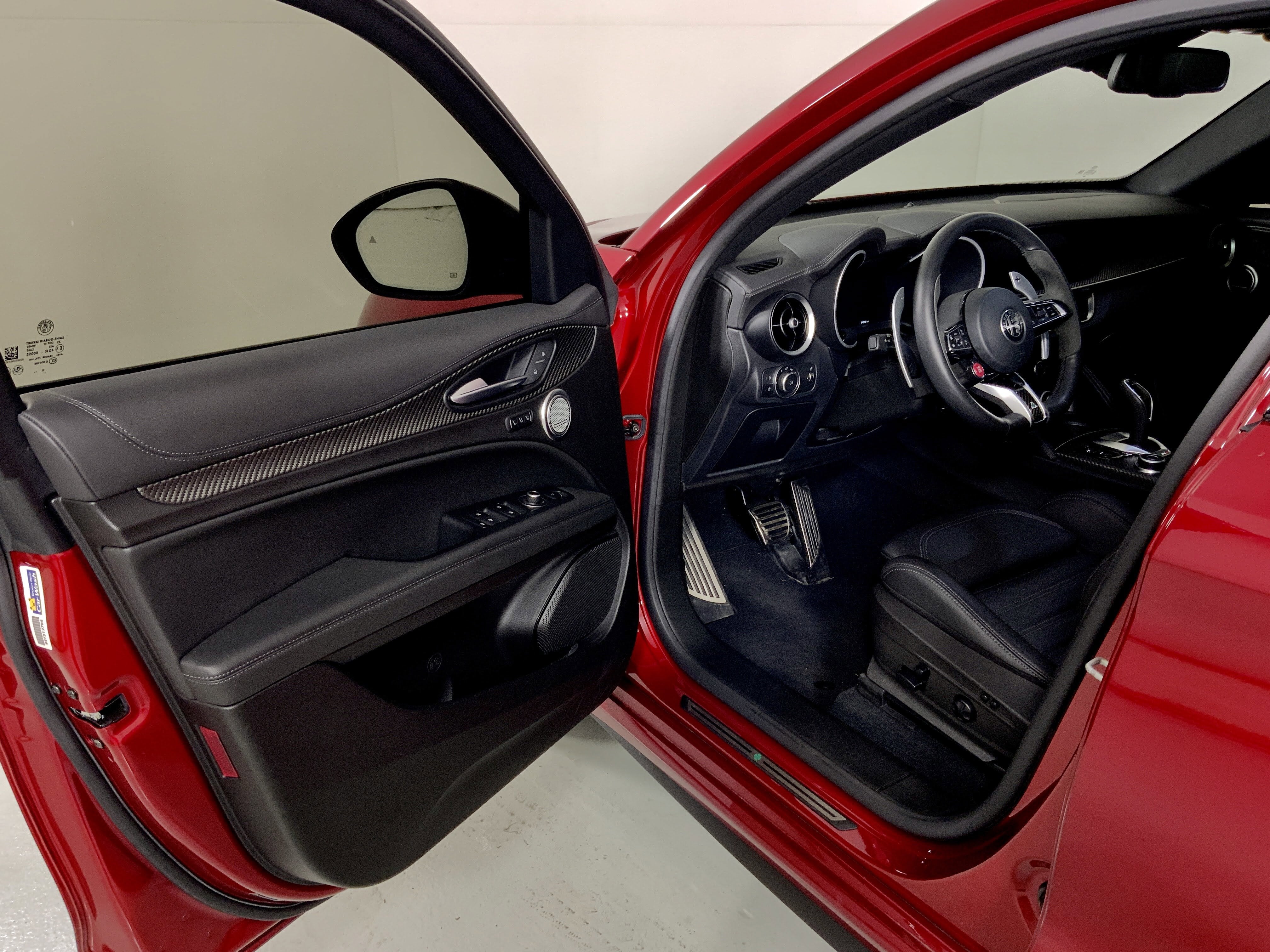 2024 Alfa Romeo Stelvio Quadrifoglio