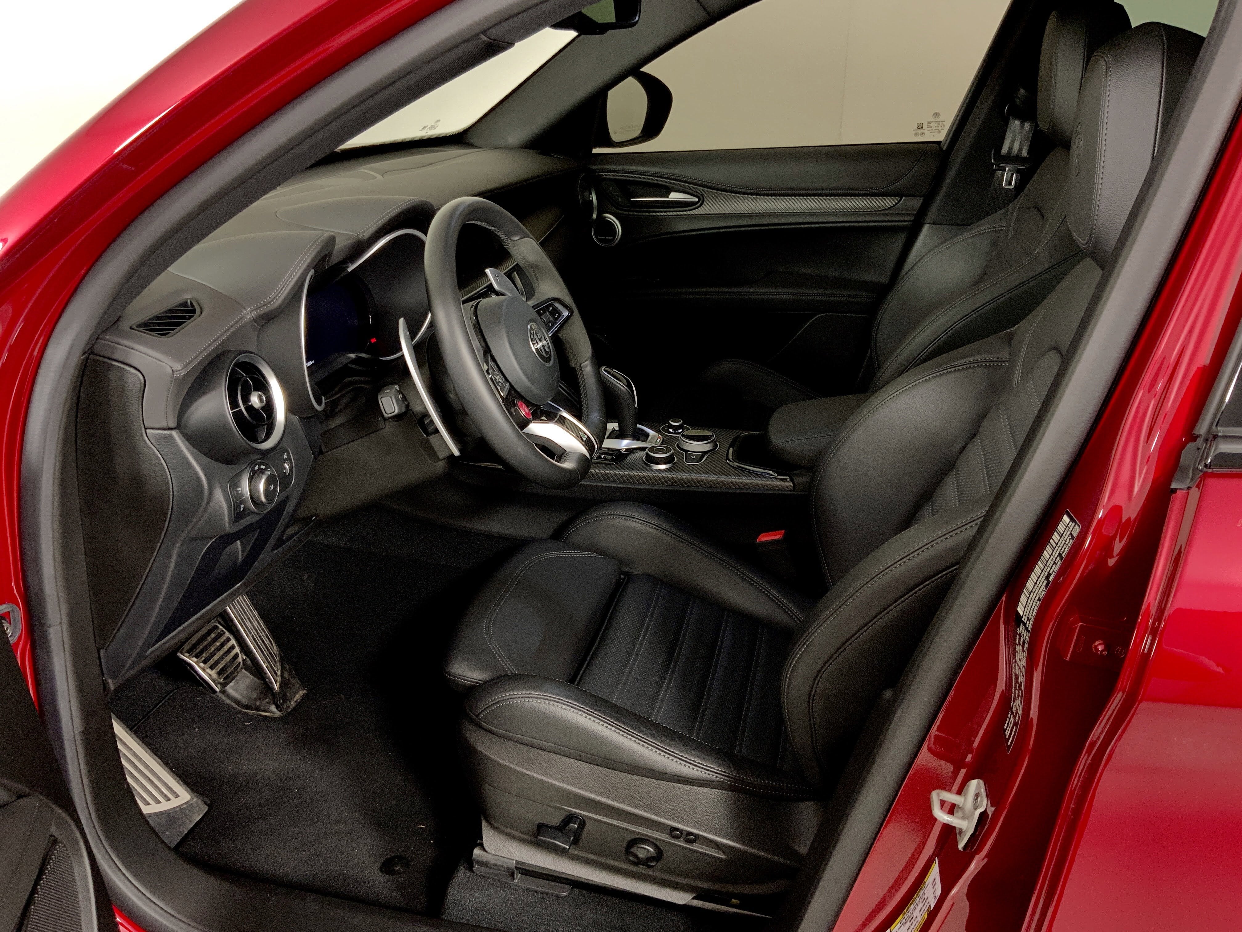 2024 Alfa Romeo Stelvio Quadrifoglio