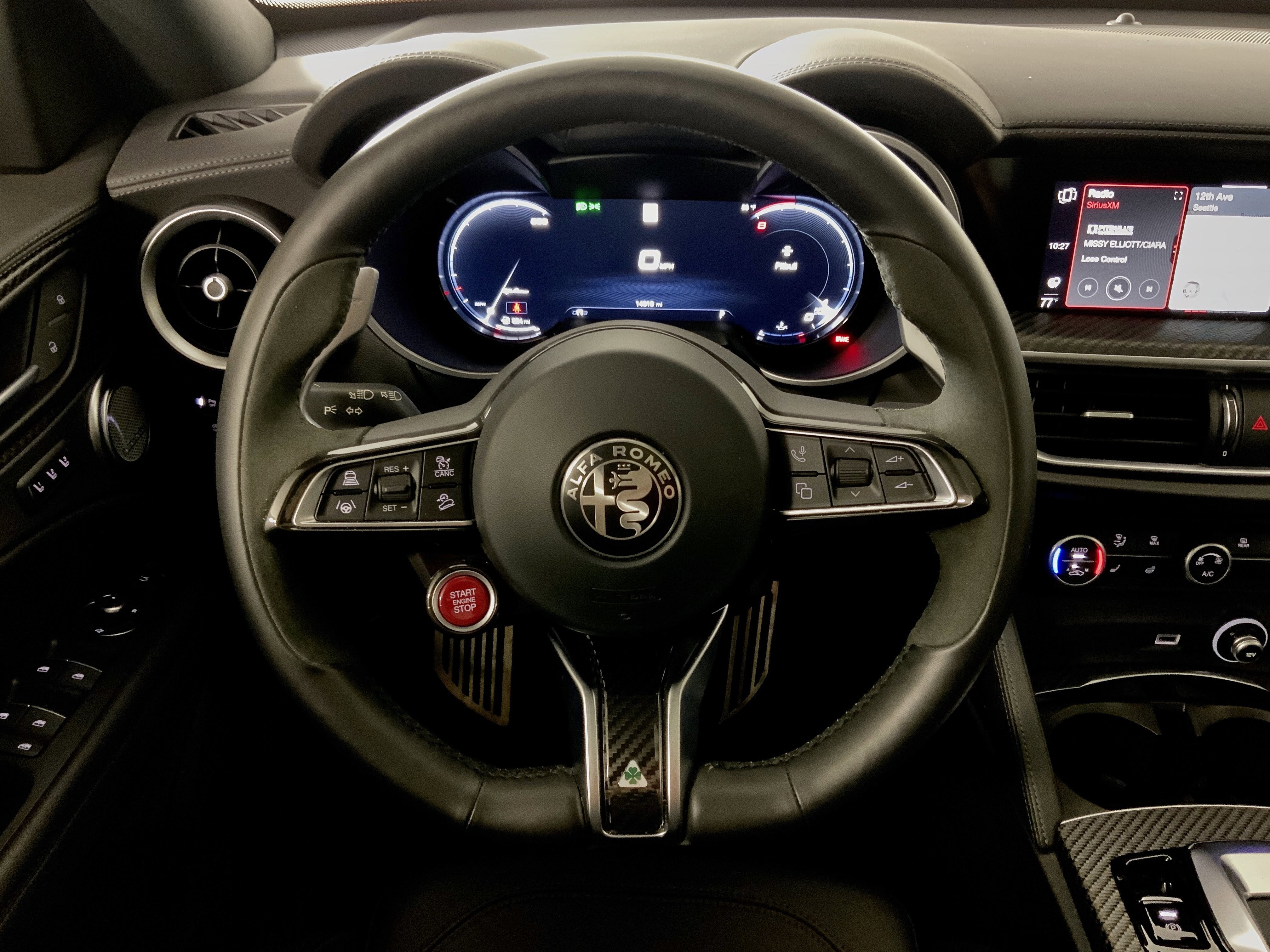 2024 Alfa Romeo Stelvio Quadrifoglio